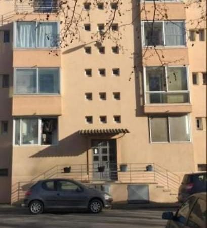 Appartement Aux Alyscamps 2, Climatisation, Wifi, Parking Арл Екстериор снимка